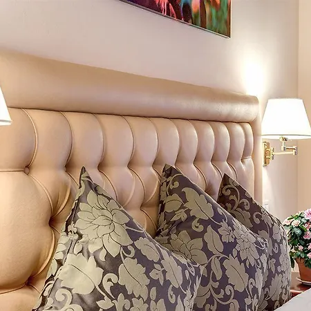 Basilio 55 Pensionat 3*